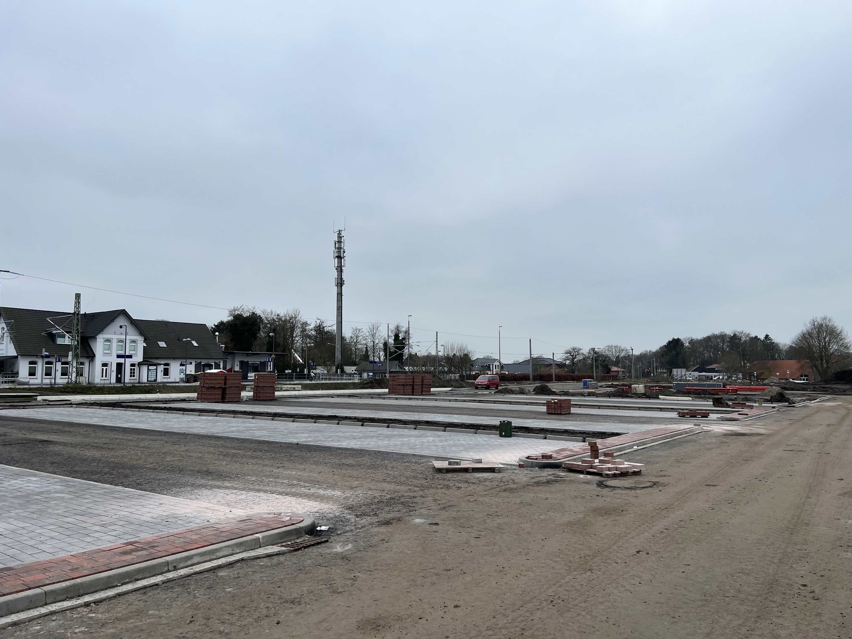 Augustfehn | Umgestaltung Bahnhofumfeld